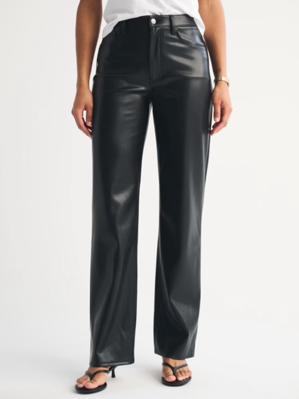 Abercrombie & Fitch Curve Love High Rise 90s Relaxed Vegan Leather Pant 24X29